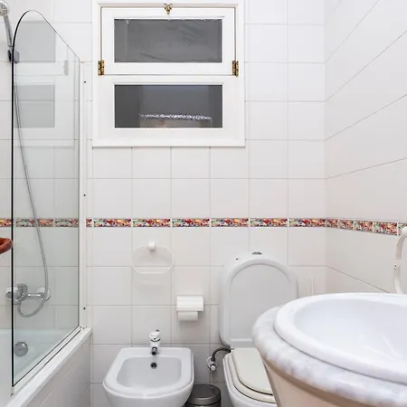 Rh Charming Sao Victor Apartment *